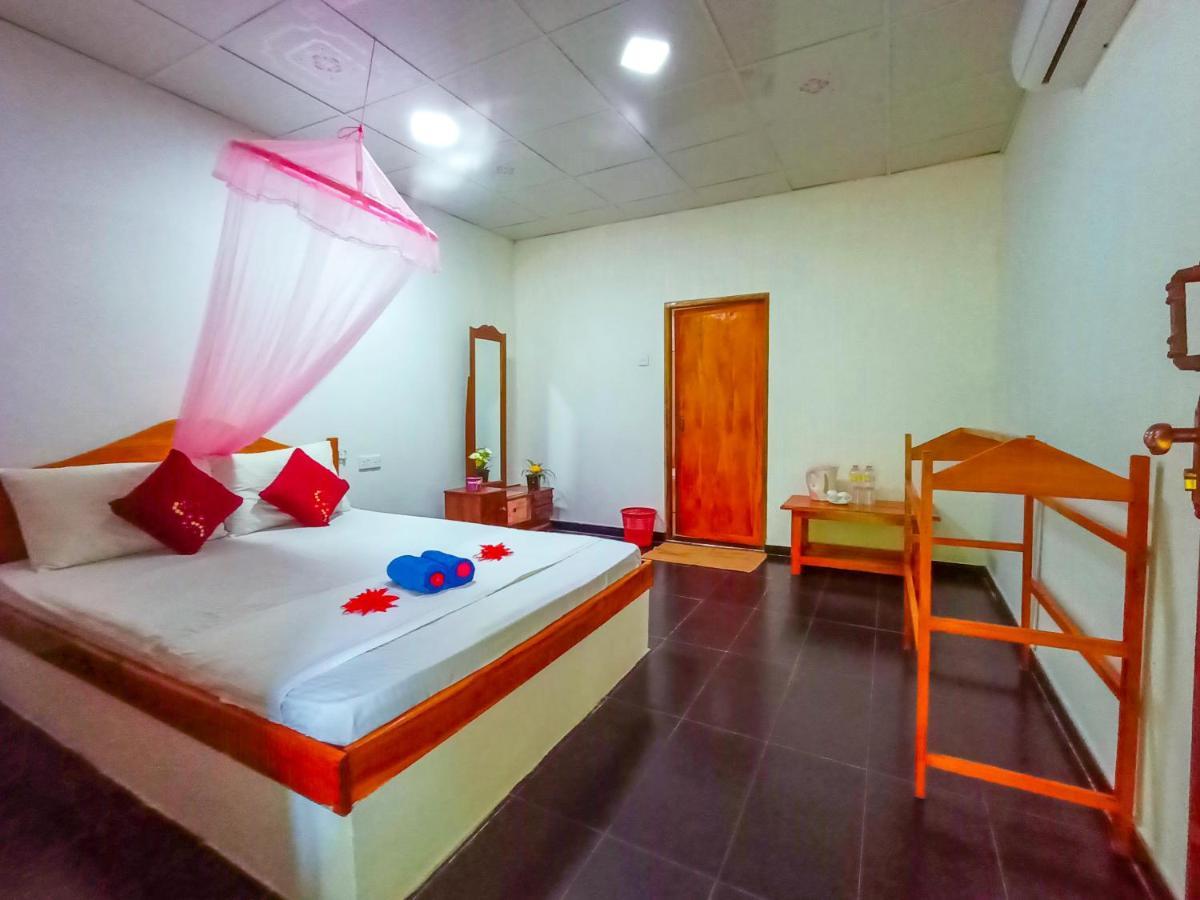 Sun Flower Homestay Sigiriya Exterior foto